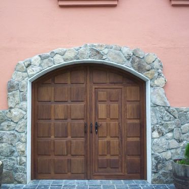 Casas de Madera a Medida Infisa vivienda con puerta de madera